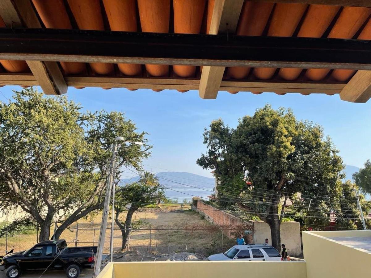 Seuia Departamentos Con Alberca A Pasos Del Lago Ajijic Εξωτερικό φωτογραφία